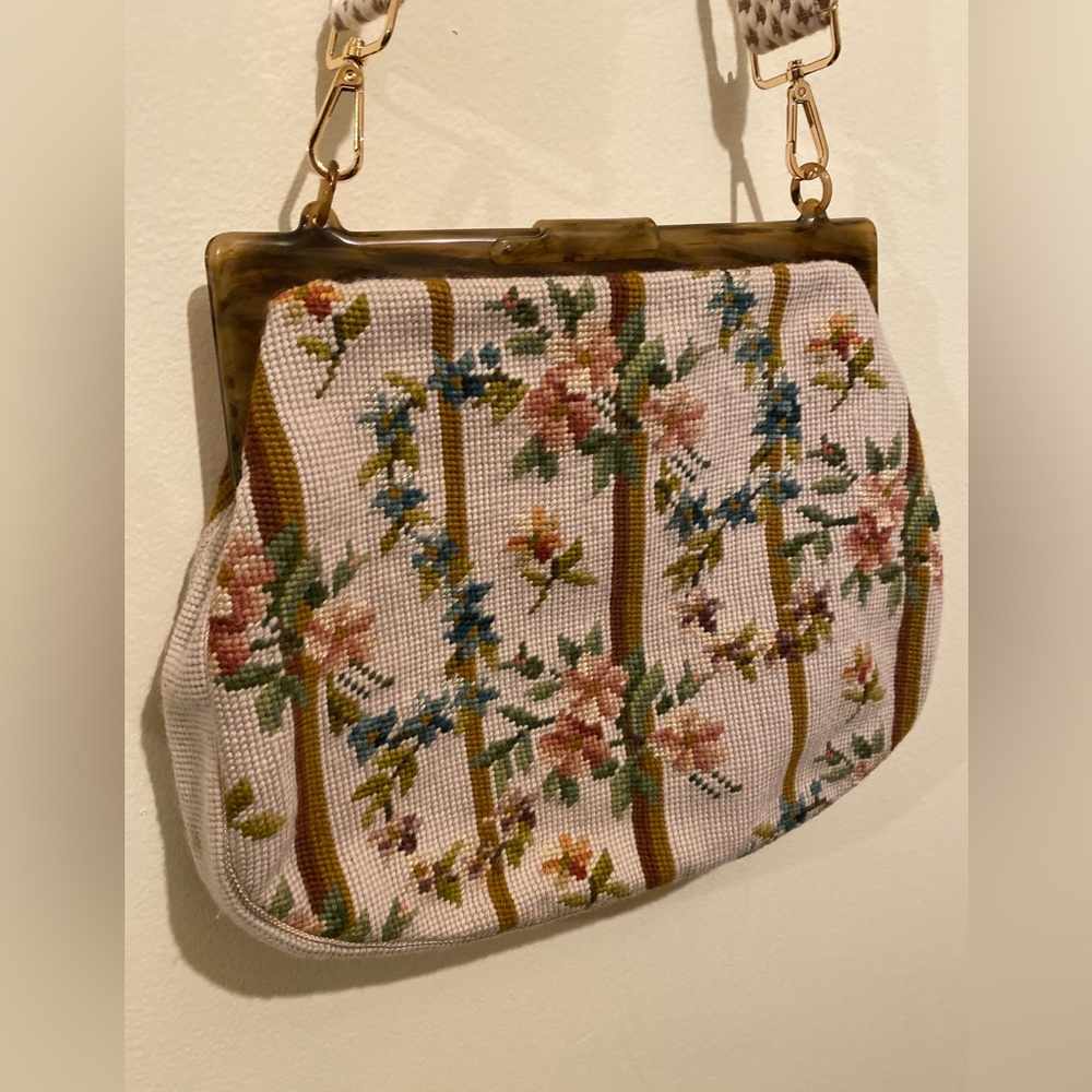 Vintage Needlepoint Floral Purse - Picture 5 of 5